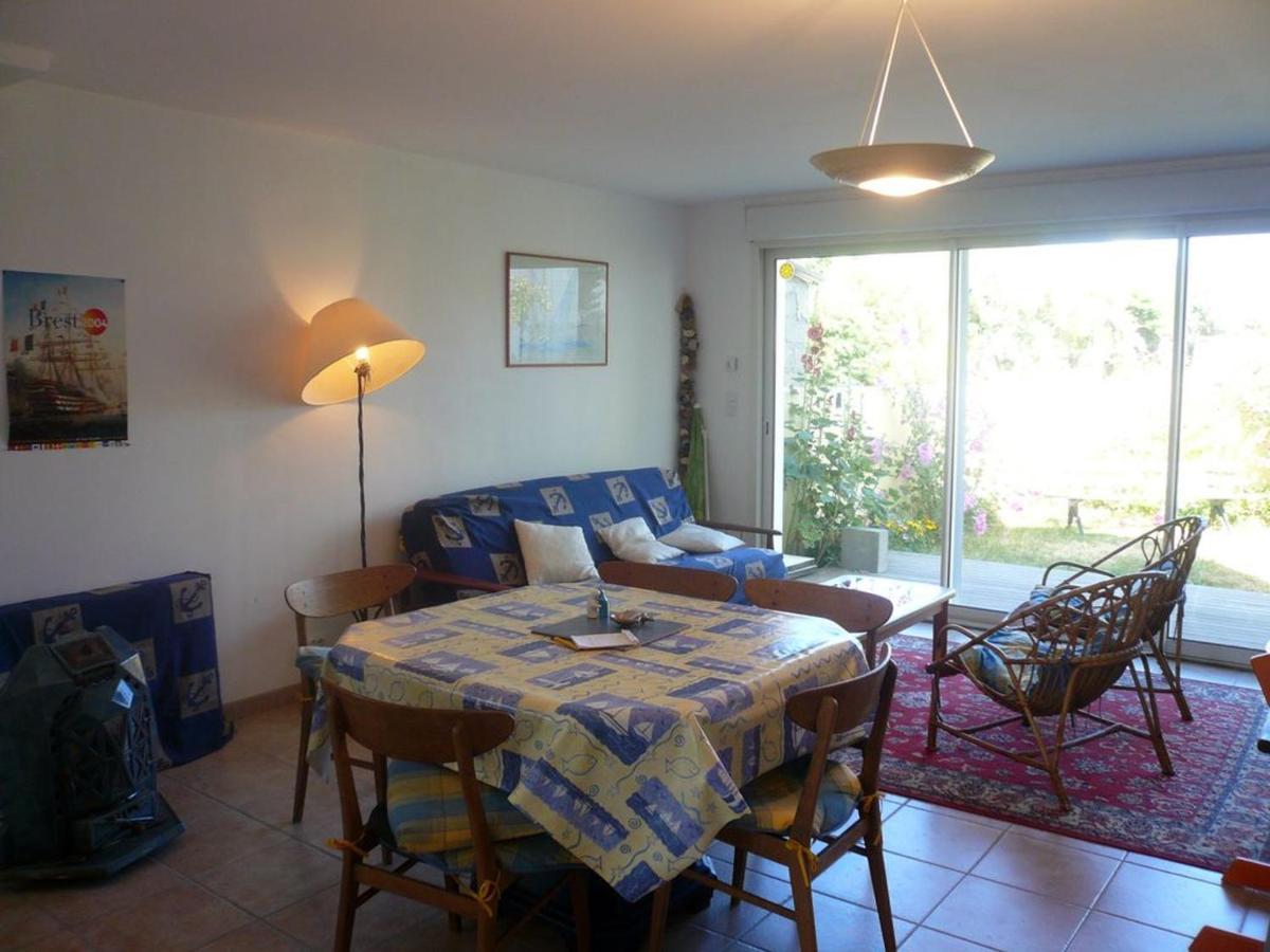 Maison Mitoyenne 3 Ch. Avec Jardin, Terrasse Et Poele A Bois, Proche Du Port De Sauzon, Animaux Ok - Fr-1-418-160 Eksteriør bilde